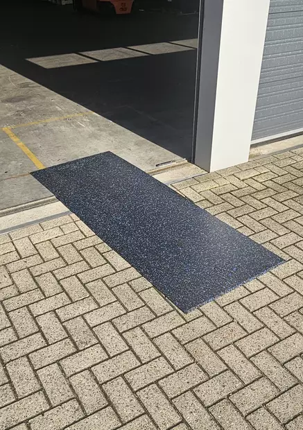 GroundProTech Rullakon Ajolevy 2m – Liukumaton Lattiansuoja (2000x758mm) - Muutto- ja siirtovälineet - ML0004 - 1