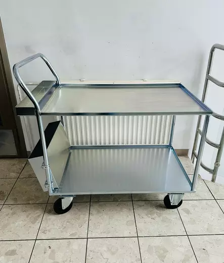 Rengastalon KerÃ¤ilyvaunu / Varastovaunu RTY333P/II erikoiversio laatikoilla - Hyllyvaunut - 93334125 - 2